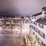Side Location Bellevue * Zurich