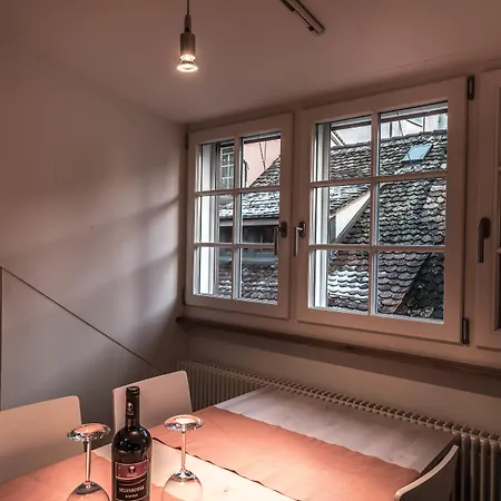 Side Location Bellevue Apartamento