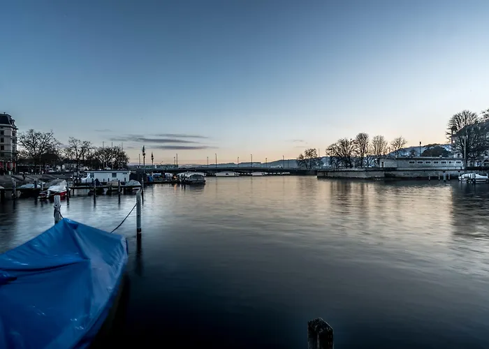 Lake Side Location Bellevue *