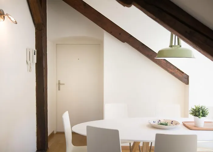 Apartment Side Location Bellevue Zürich