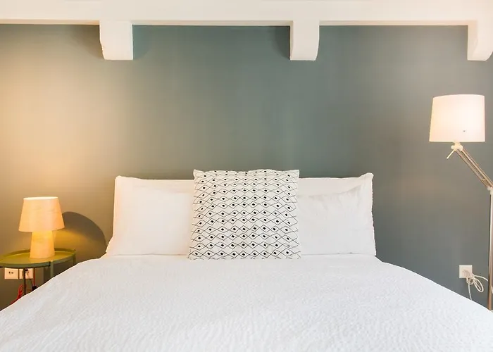 لييك سايد لوكيشين بلفيو شقة