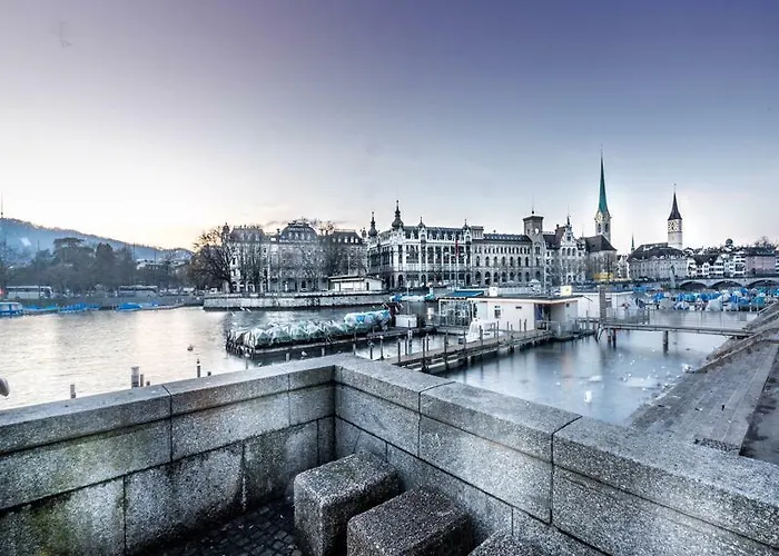 لييك سايد لوكيشين بلفيو