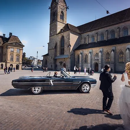 Side Location Bellevue *