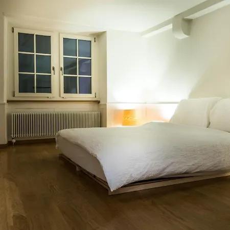 Side Location Bellevue