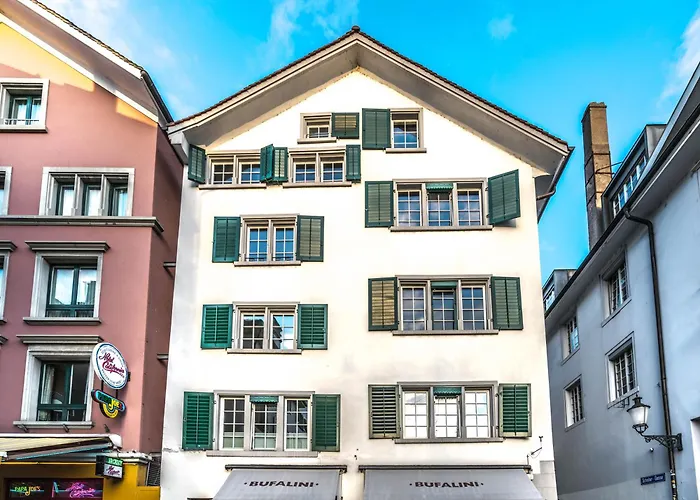 Daire Side Location Bellevue Zürih